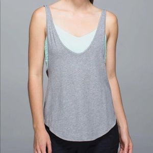 Lululemon twist and turn tank